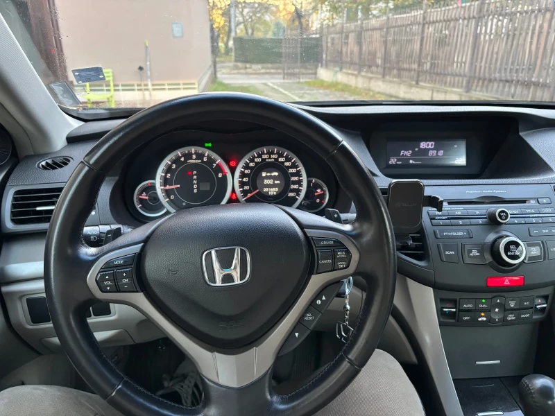 Honda Accord 2.4 i   шибидах  кожа  автоматик, снимка 8 - Автомобили и джипове - 52486612