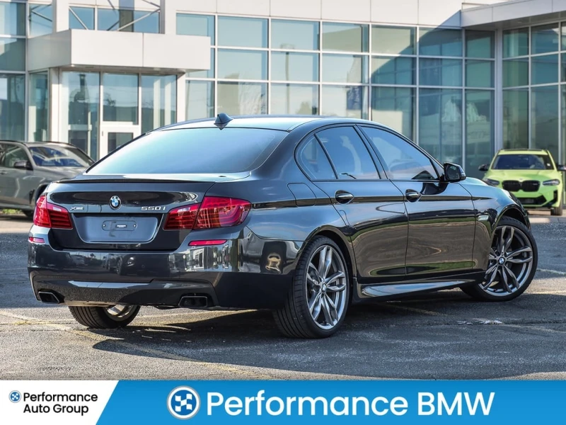 BMW 550 * 550i xDrive | Premium | Technology | M Sport * C, снимка 8 - Автомобили и джипове - 52772794