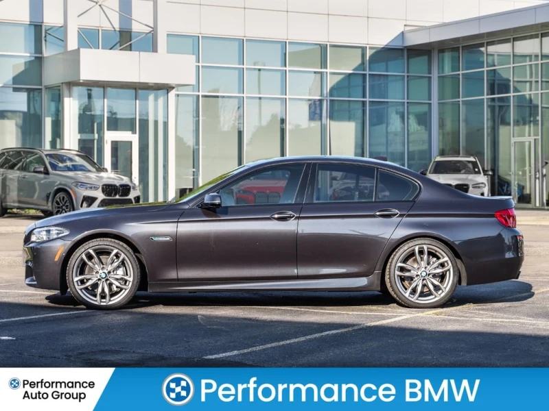BMW 550 * 550i xDrive | Premium | Technology | M Sport * C, снимка 4 - Автомобили и джипове - 52772794