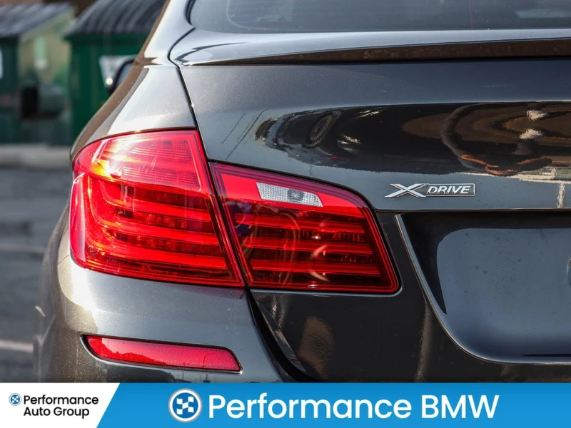 BMW 550 * 550i xDrive | Premium | Technology | M Sport * C, снимка 14 - Автомобили и джипове - 52772794