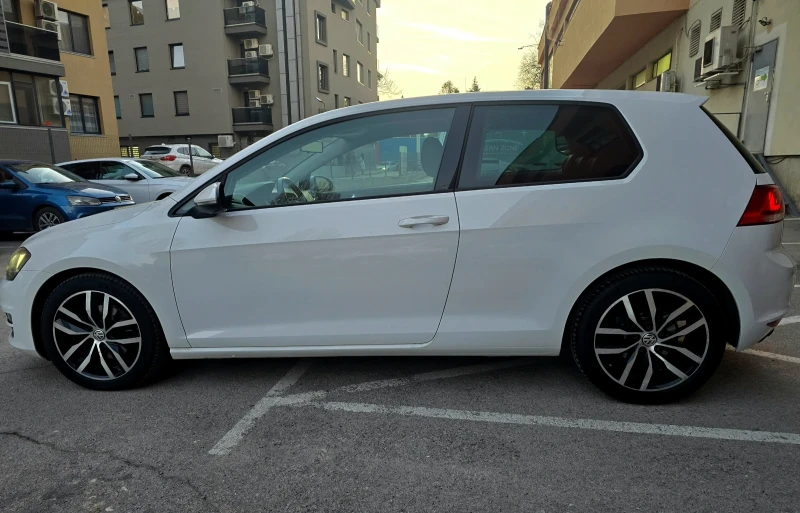 VW Golf TDI, снимка 8 - Автомобили и джипове - 52806447