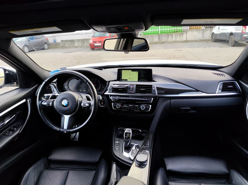 BMW 330 BMW 330 xdrive , снимка 11 - Автомобили и джипове - 52817978