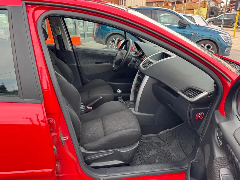 Peugeot 207, снимка 9 - Автомобили и джипове - 53541657