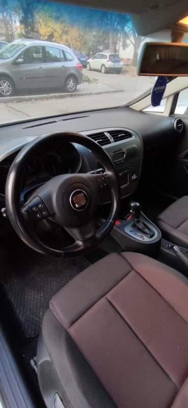 Seat Leon 2.0tdi 140k BKD  DSG, снимка 3 - Автомобили и джипове - 37065285