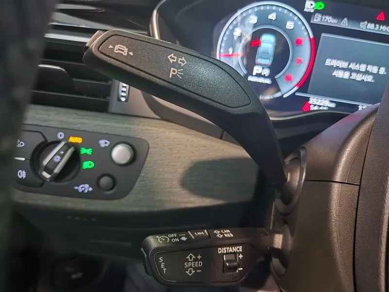 Audi A4 (B9) 40 Tfsi Premium, снимка 16 - Автомобили и джипове - 54995286