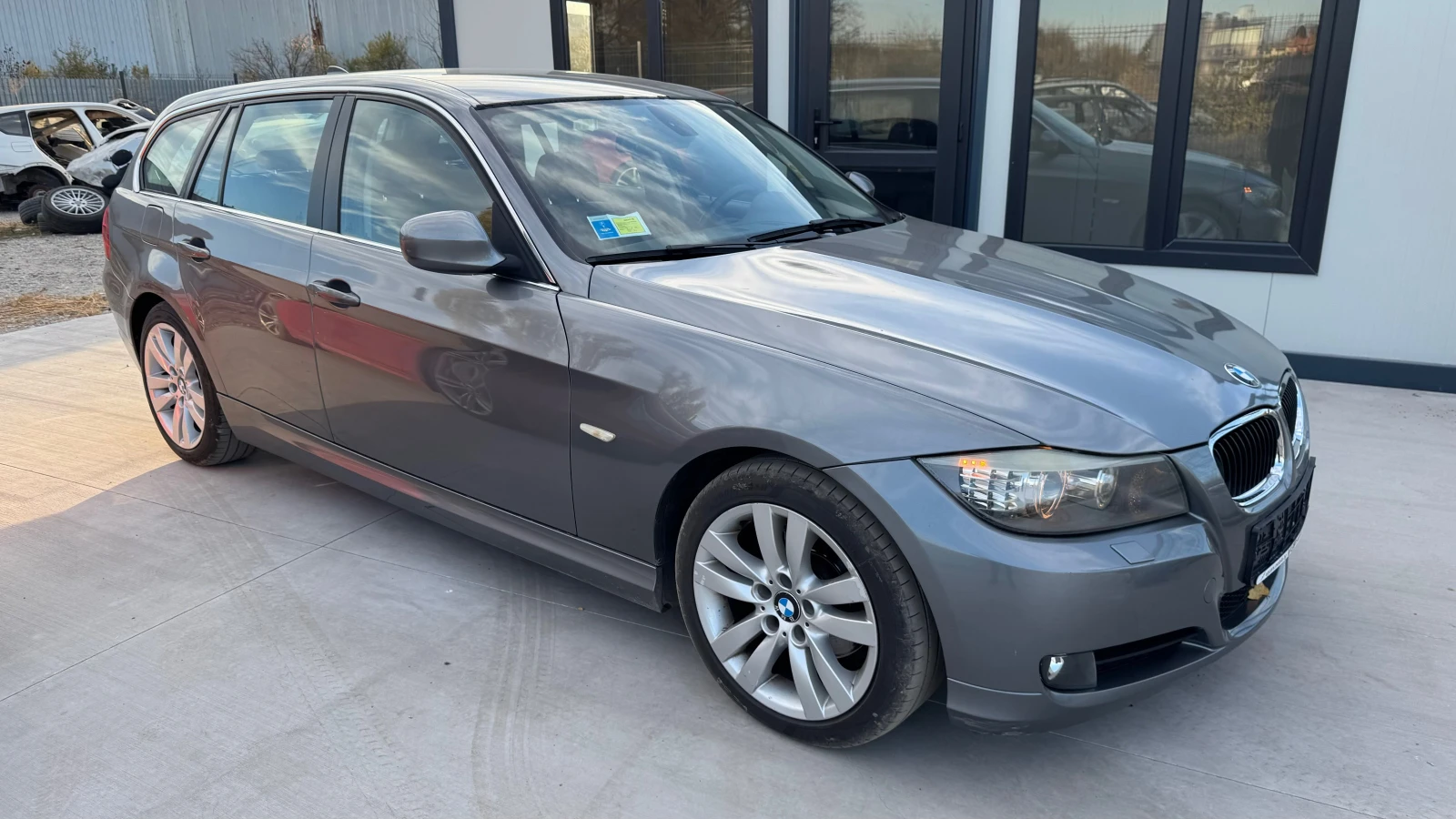 BMW 320, снимка 1