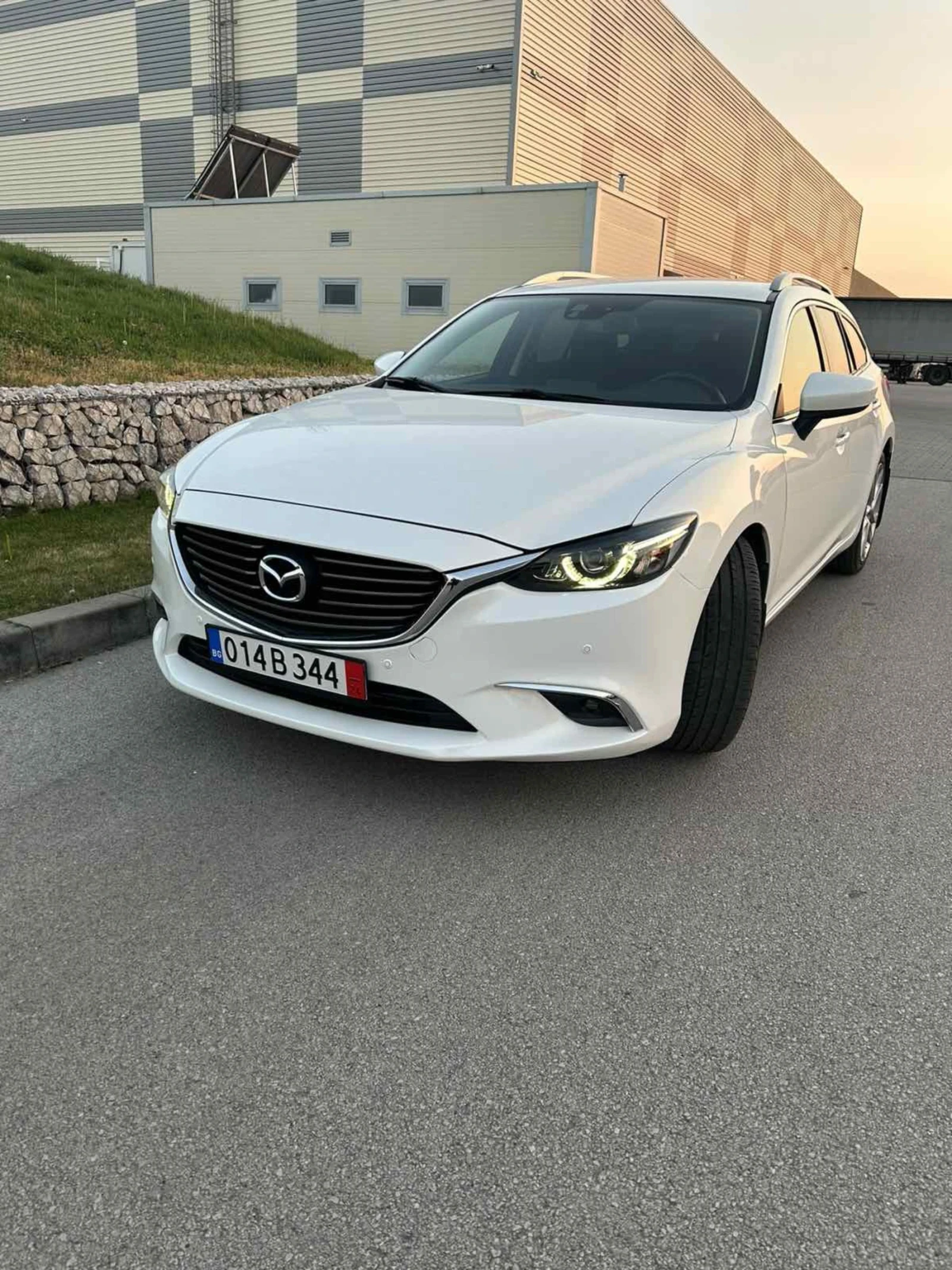 Mazda 6 2.2 SkyActive , снимка 1