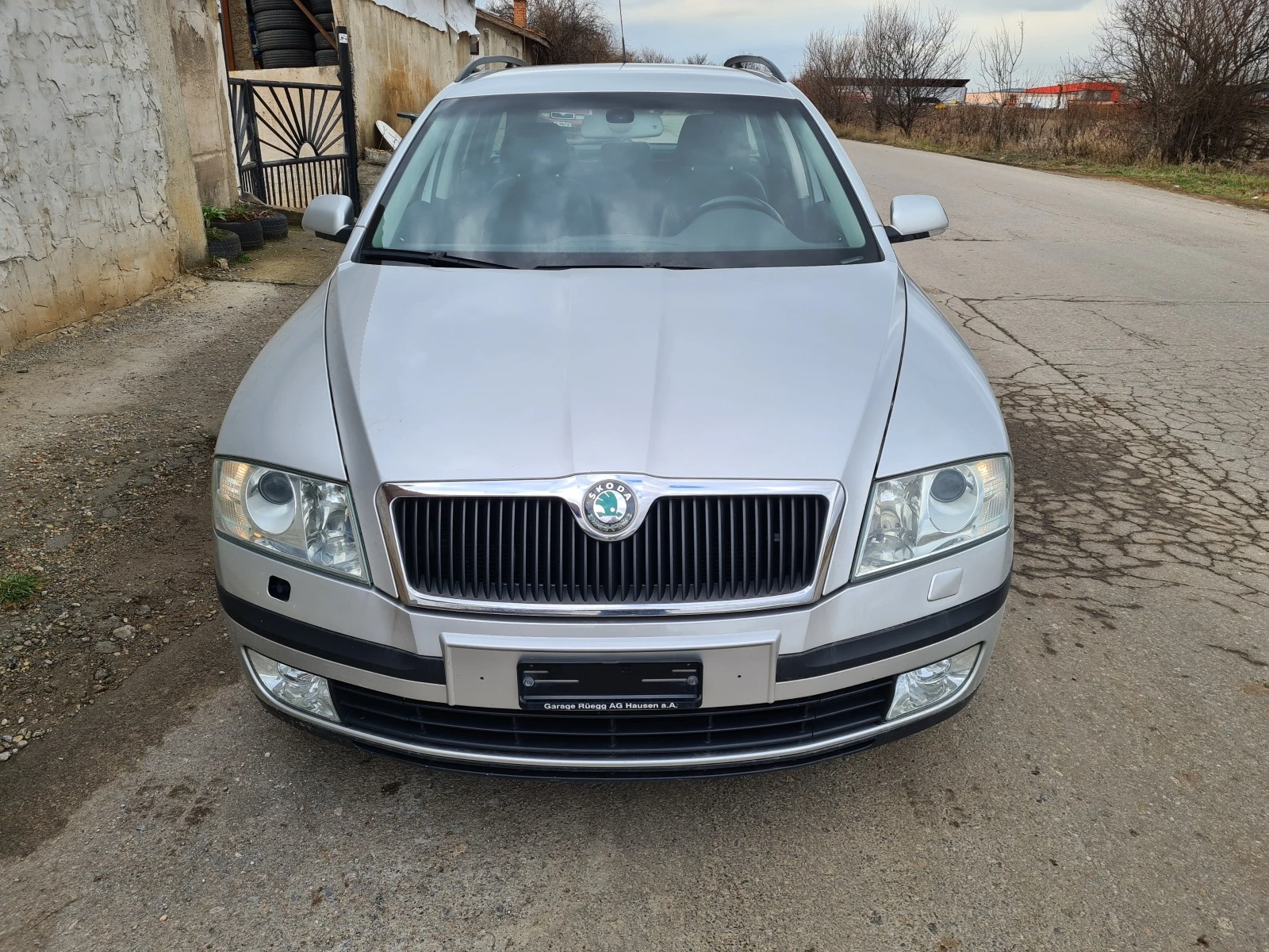 Skoda Octavia 2.0FSI 4X4 150к.с - изображение 2