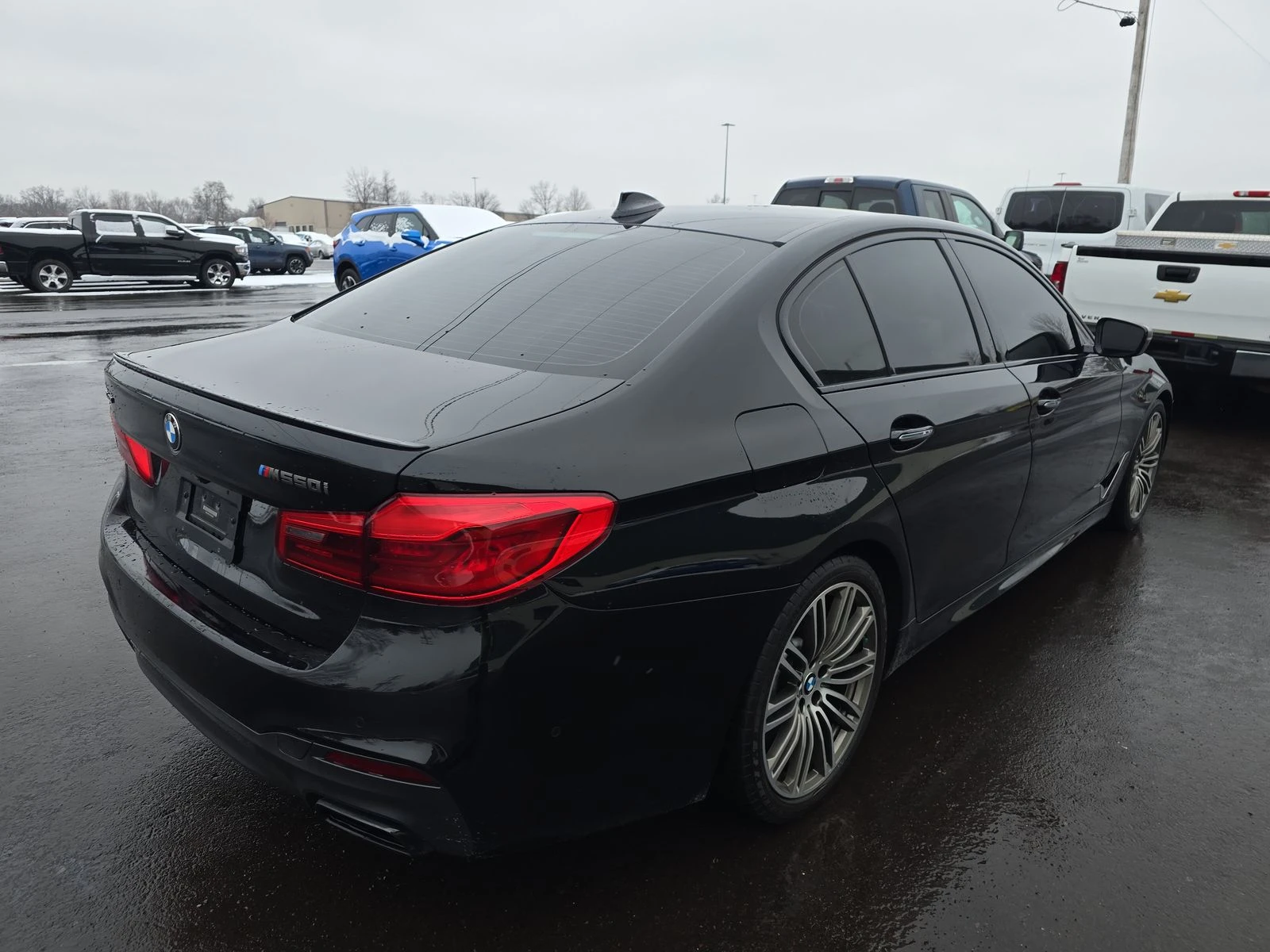 BMW 550 M* HEAD-UP* HARMAN/KARDON* KEYLESS*  - изображение 4