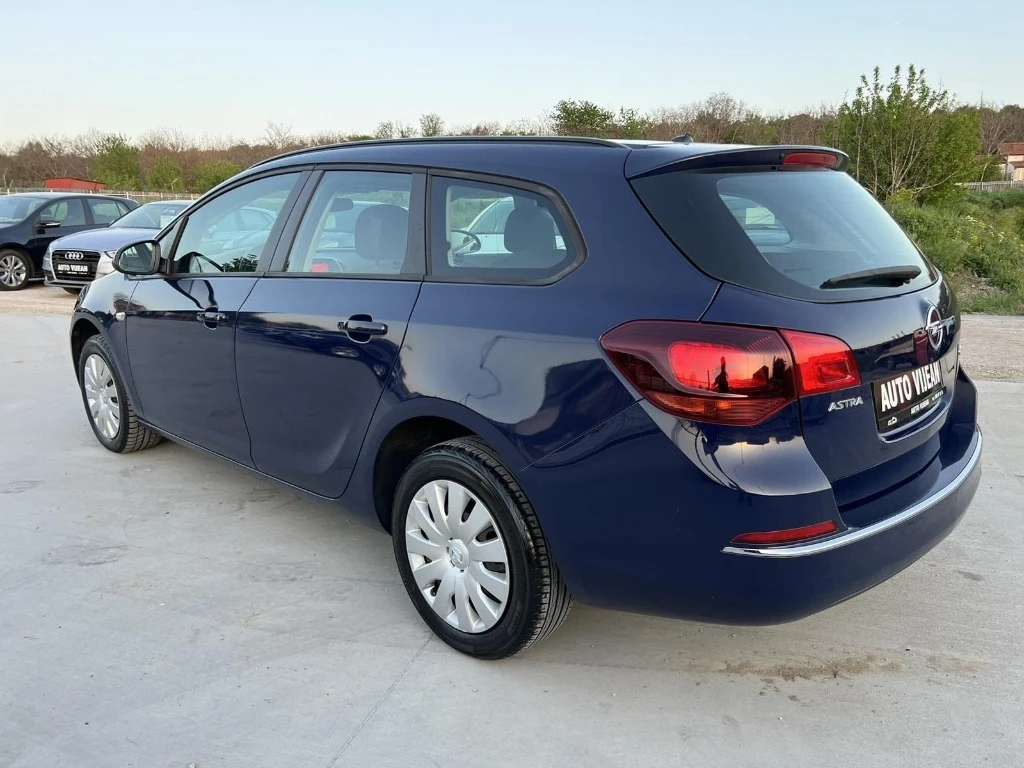 Opel Astra 1.7-CDTI-110-КОНЯ - изображение 6