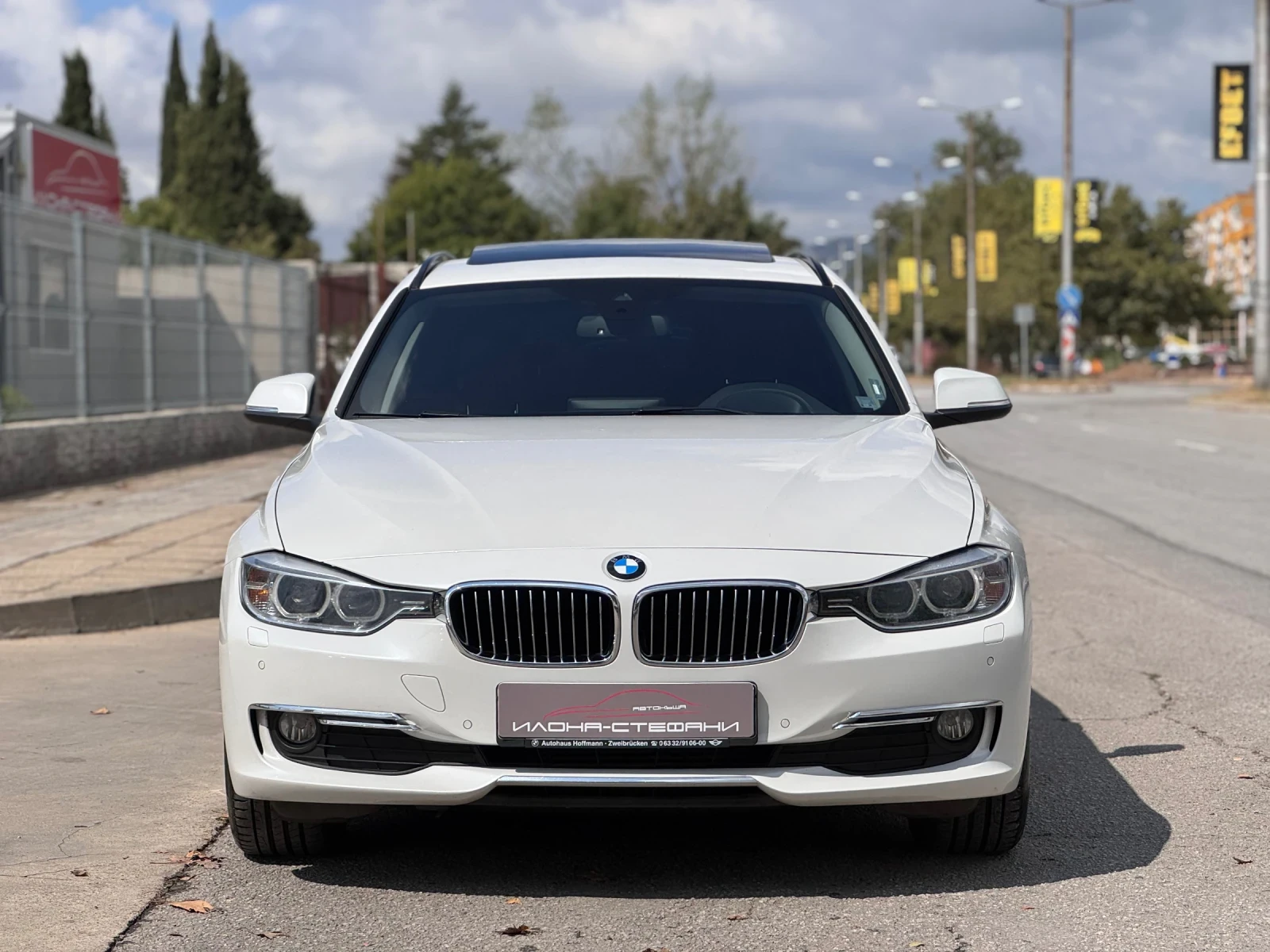BMW 320 d X-Drive * LUXURY* Head Up* ПАНОРАМА* КАМЕРА* ТЕГ - изображение 8