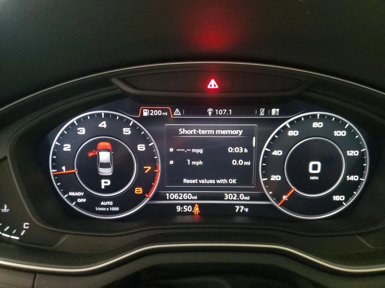 Audi A4 PREMIUM PLUS* Digital* Keyless* B&O* 4 Zone - изображение 9