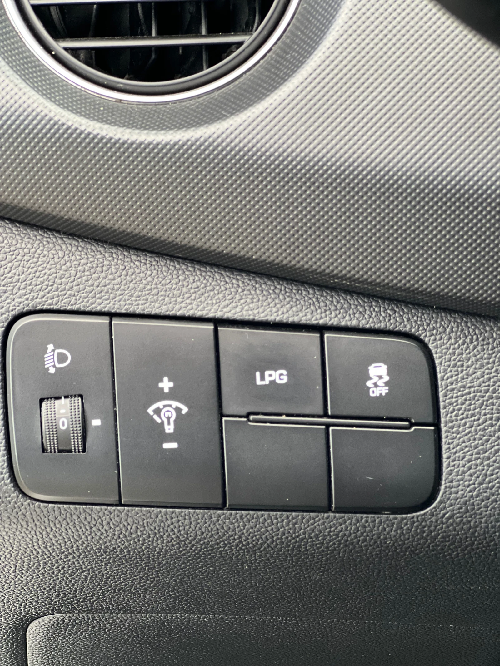 Hyundai I10  - изображение 9