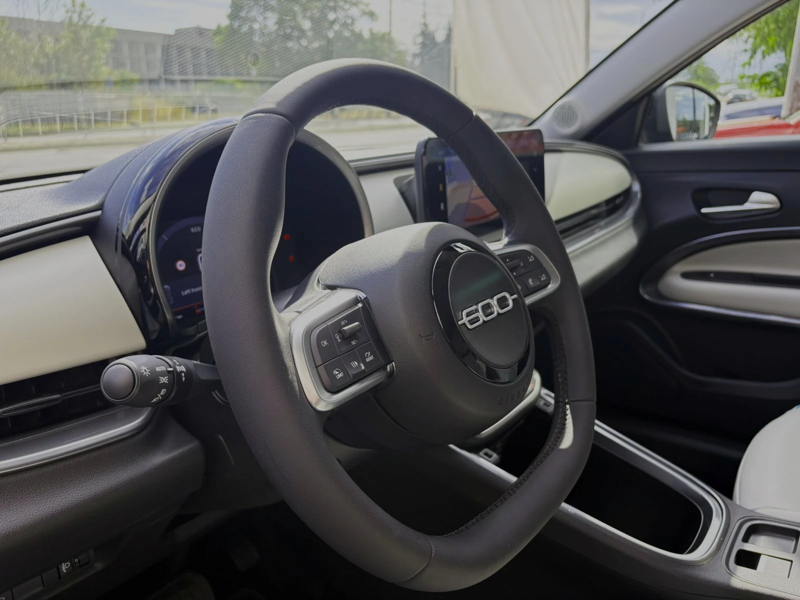 Fiat 600 LA PRIMA 1.2 145 hp FWD MHEV 6DCT - изображение 8