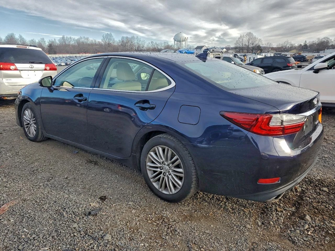 Lexus ES 350  - изображение 2