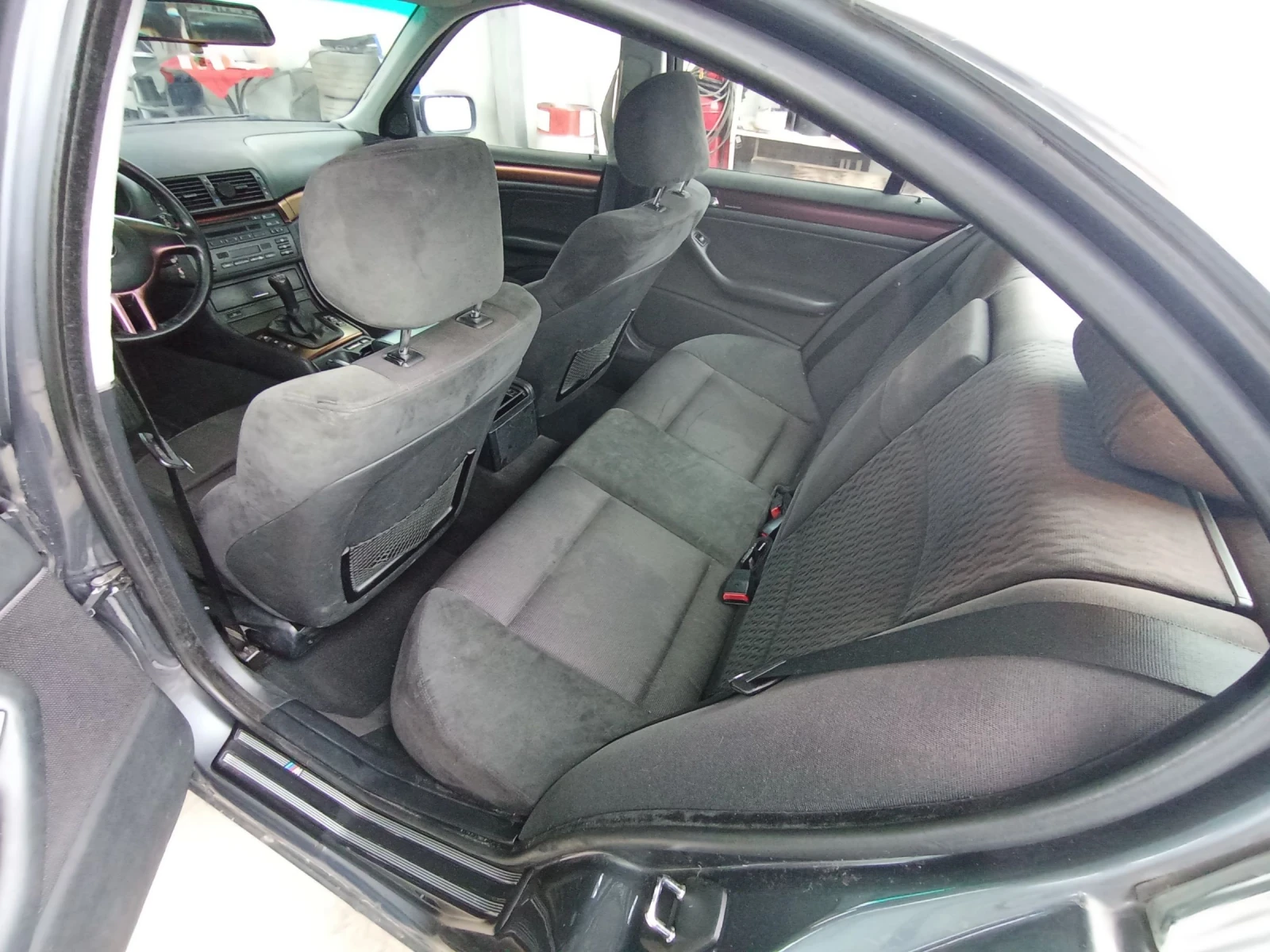 BMW 330 330xd - изображение 6