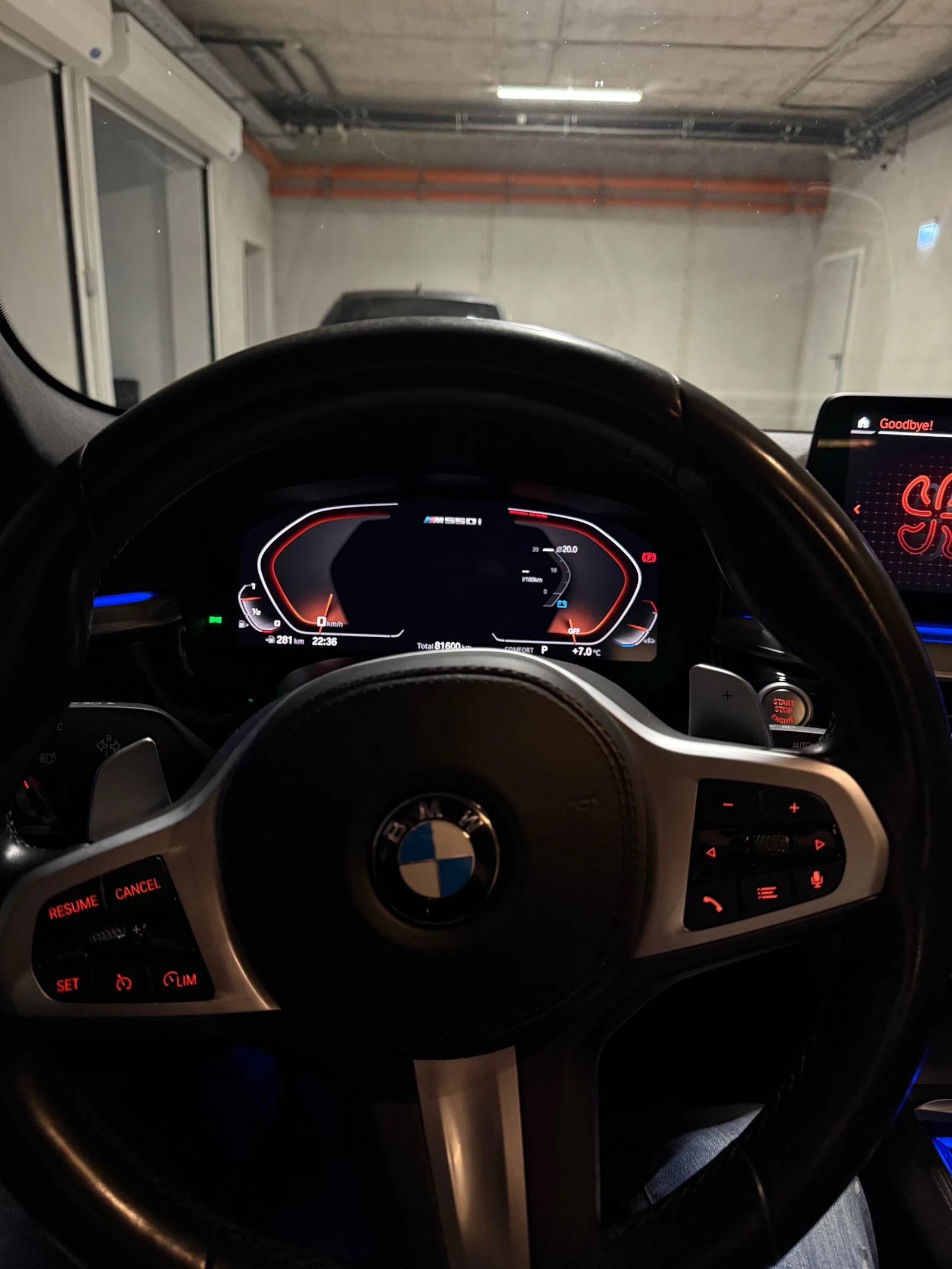 BMW 550 Bmw M550 LCI , снимка 11 - Автомобили и джипове - 53740430