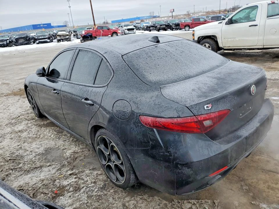 Alfa Romeo Giulia 2022 ALFA ROMEO GIULIA VELOCE, снимка 6 - Автомобили и джипове - 54090129