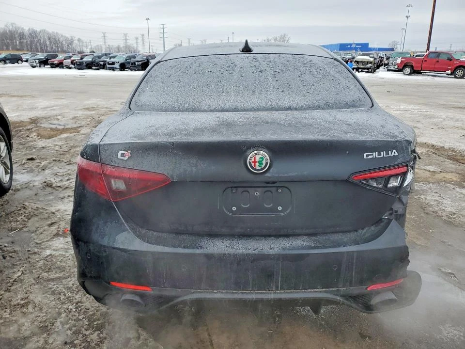 Alfa Romeo Giulia 2022 ALFA ROMEO GIULIA VELOCE, снимка 5 - Автомобили и джипове - 54090129