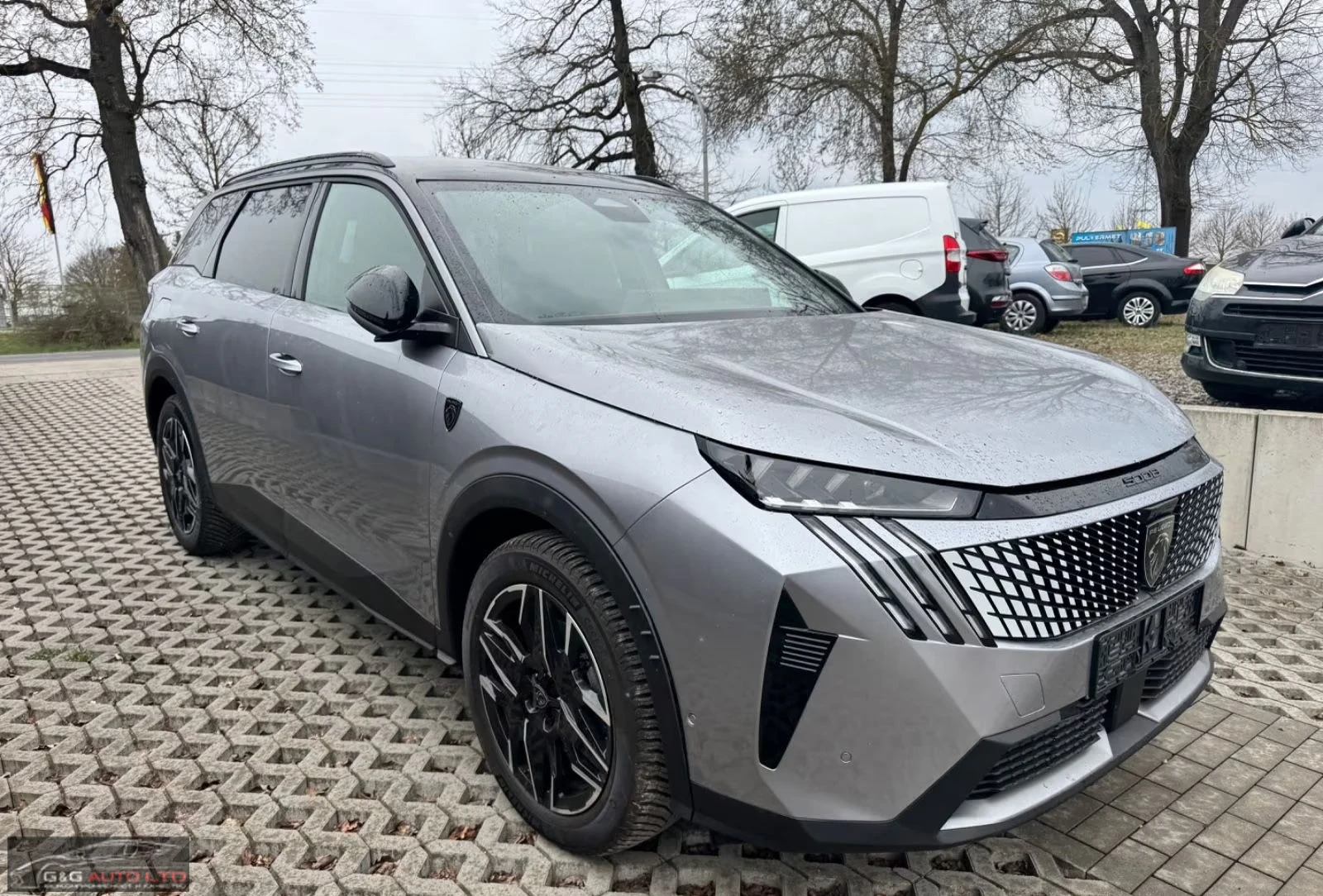 Peugeot 5008 1.2MHEV/145HP/GT-LINE/7S/AHK/360/MEMO/CPLAY/225q, снимка 4 - Автомобили и джипове - 54341413