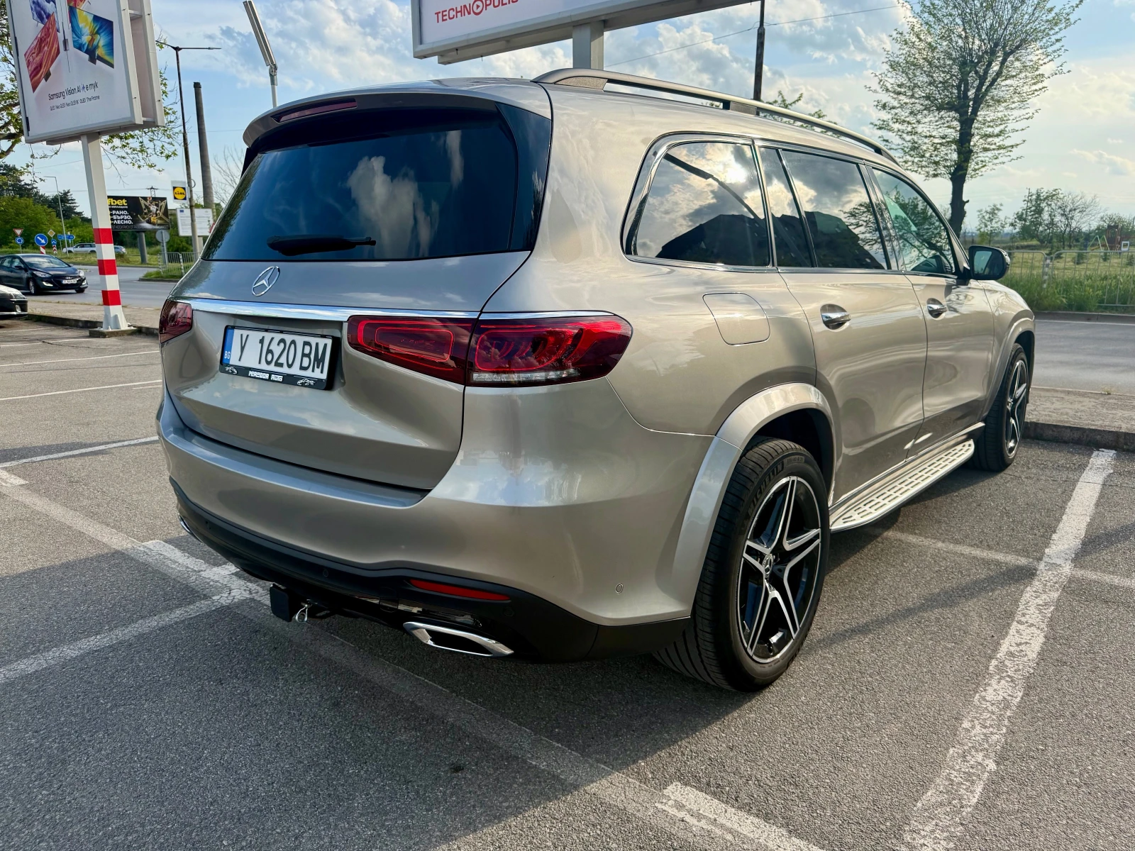 Mercedes-Benz GLS 450, снимка 4 - Автомобили и джипове - 54512452