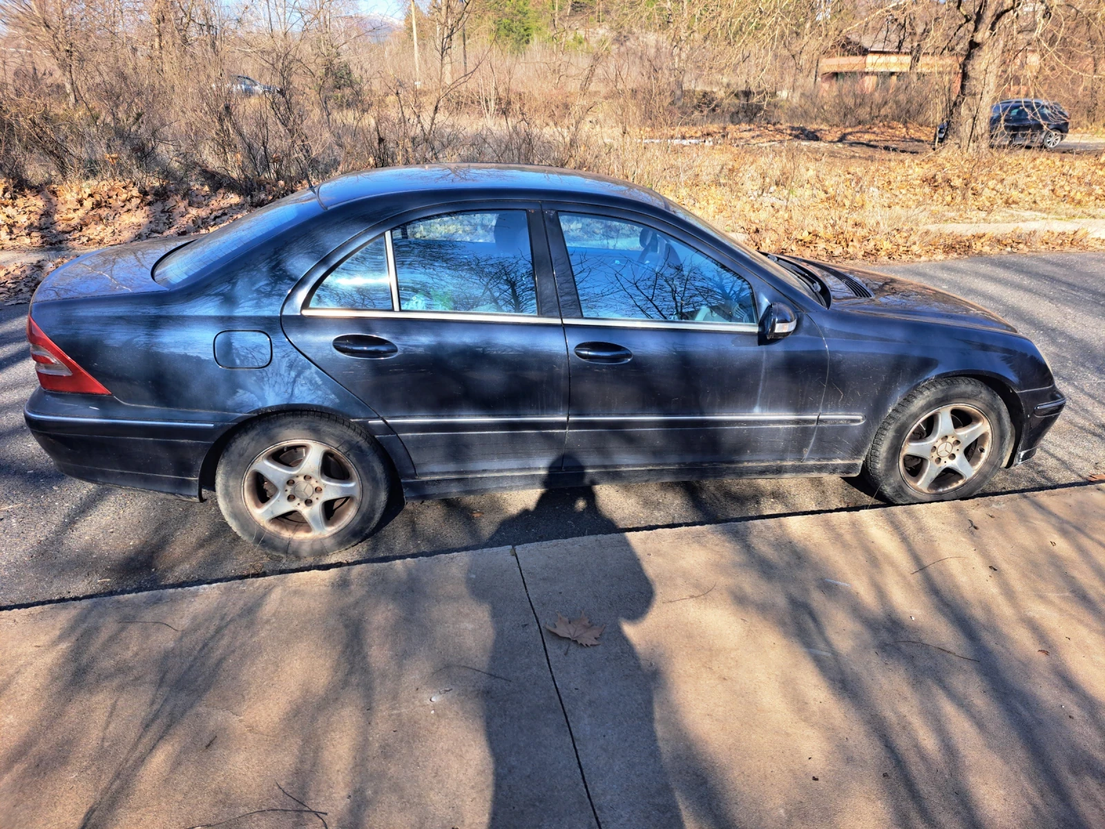 Mercedes-Benz C 200, снимка 2 - Автомобили и джипове - 54665137