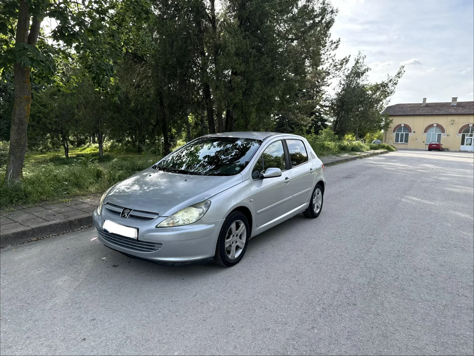 Peugeot 307 2.0HDi, снимка 2 - Автомобили и джипове - 54679754