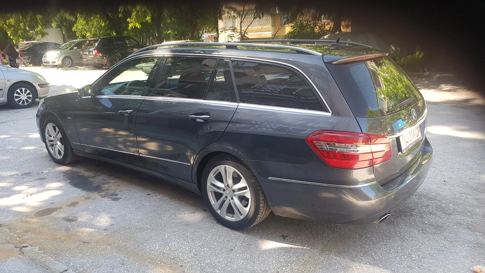 Mercedes-Benz E 350 TOP, снимка 4 - Автомобили и джипове - 54709391