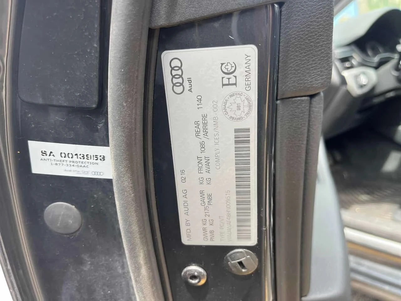 Audi A4 * Komfort * CARFAX * БЕЗ ПЪРВОНАЧАЛНА ВНОСКА, снимка 10 - Автомобили и джипове - 55193954