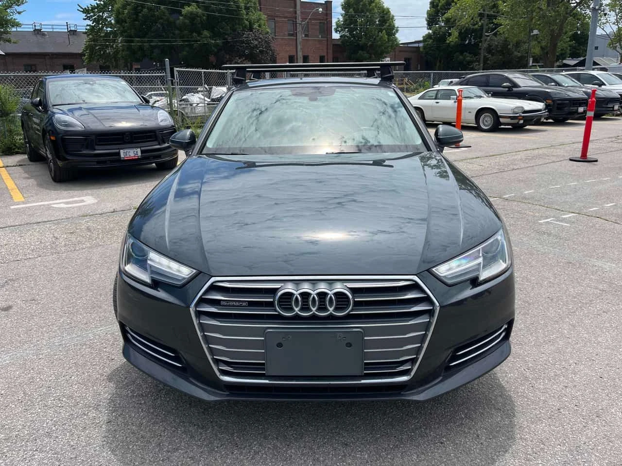 Audi A4 * Komfort * CARFAX * БЕЗ ПЪРВОНАЧАЛНА ВНОСКА, снимка 6 - Автомобили и джипове - 55193954