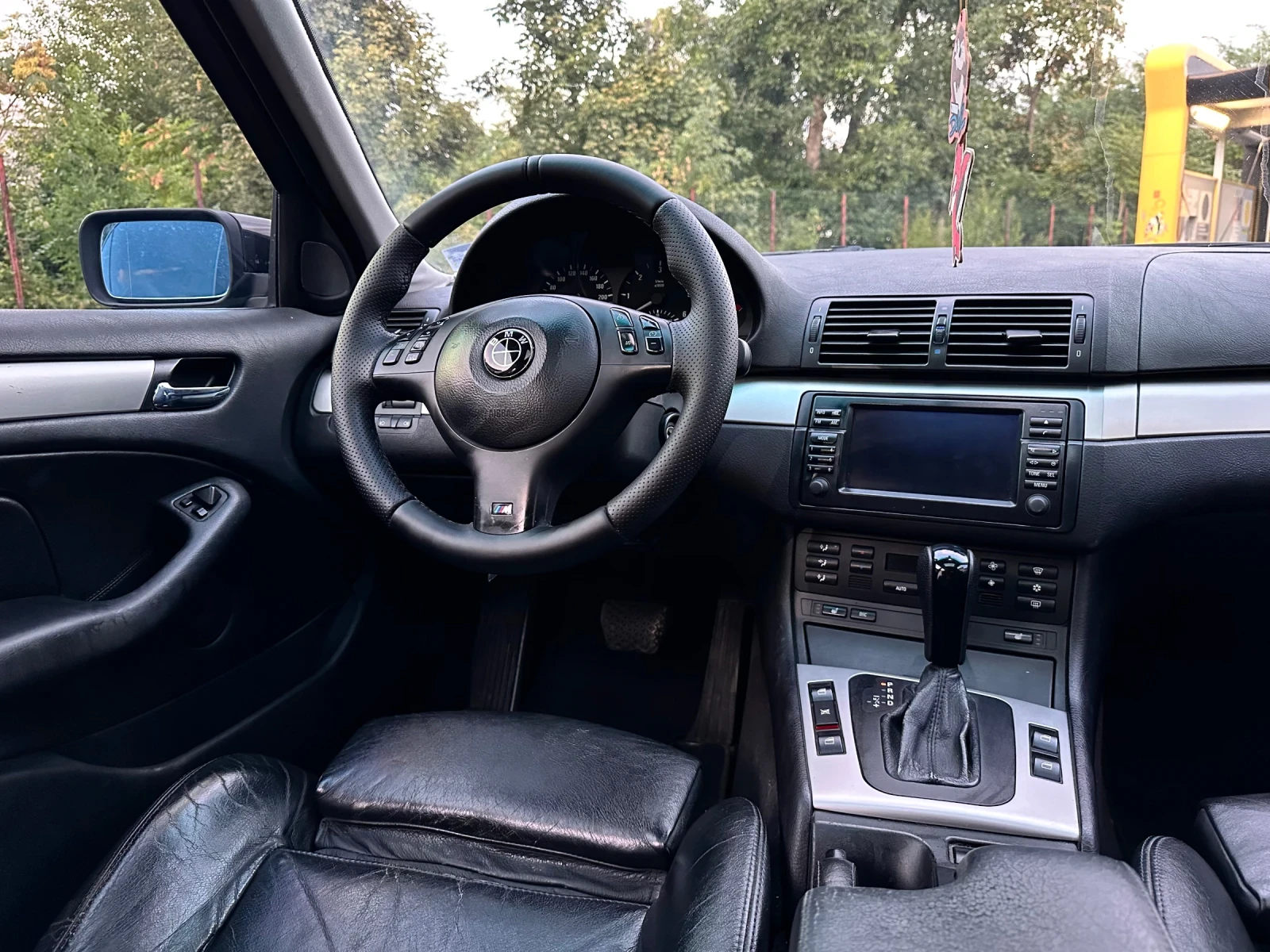 BMW 330 D, снимка 8 - Автомобили и джипове - 55675551