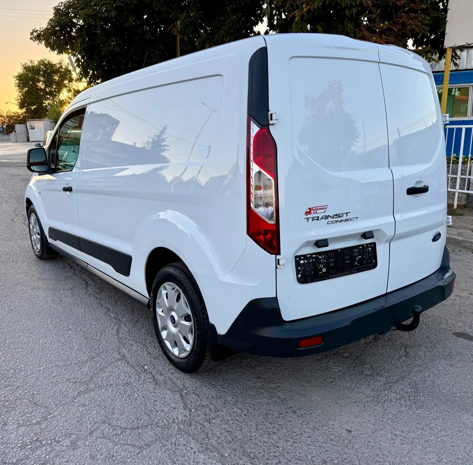 Ford Connect 1.5 TDCi  MAXI EVRO6, снимка 3 - Автомобили и джипове - 55740011