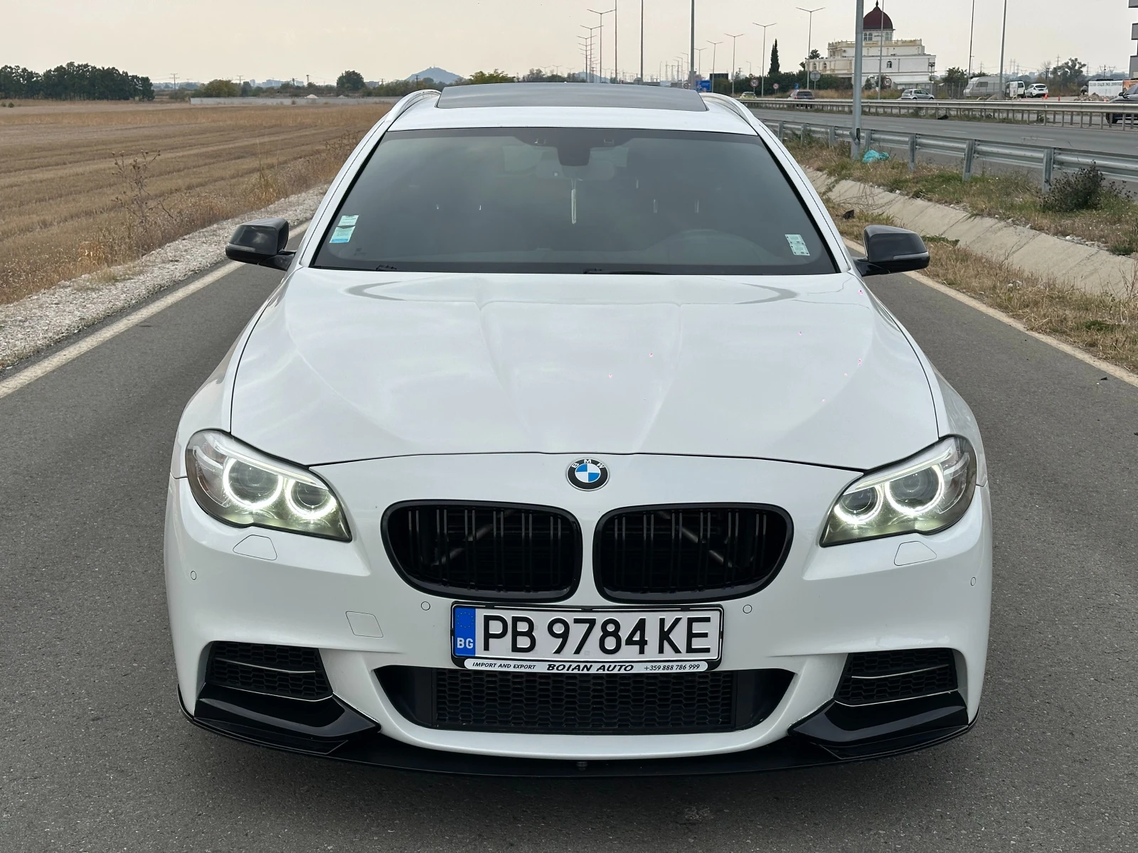 BMW 550 M-Performance, снимка 2 - Автомобили и джипове - 56131874