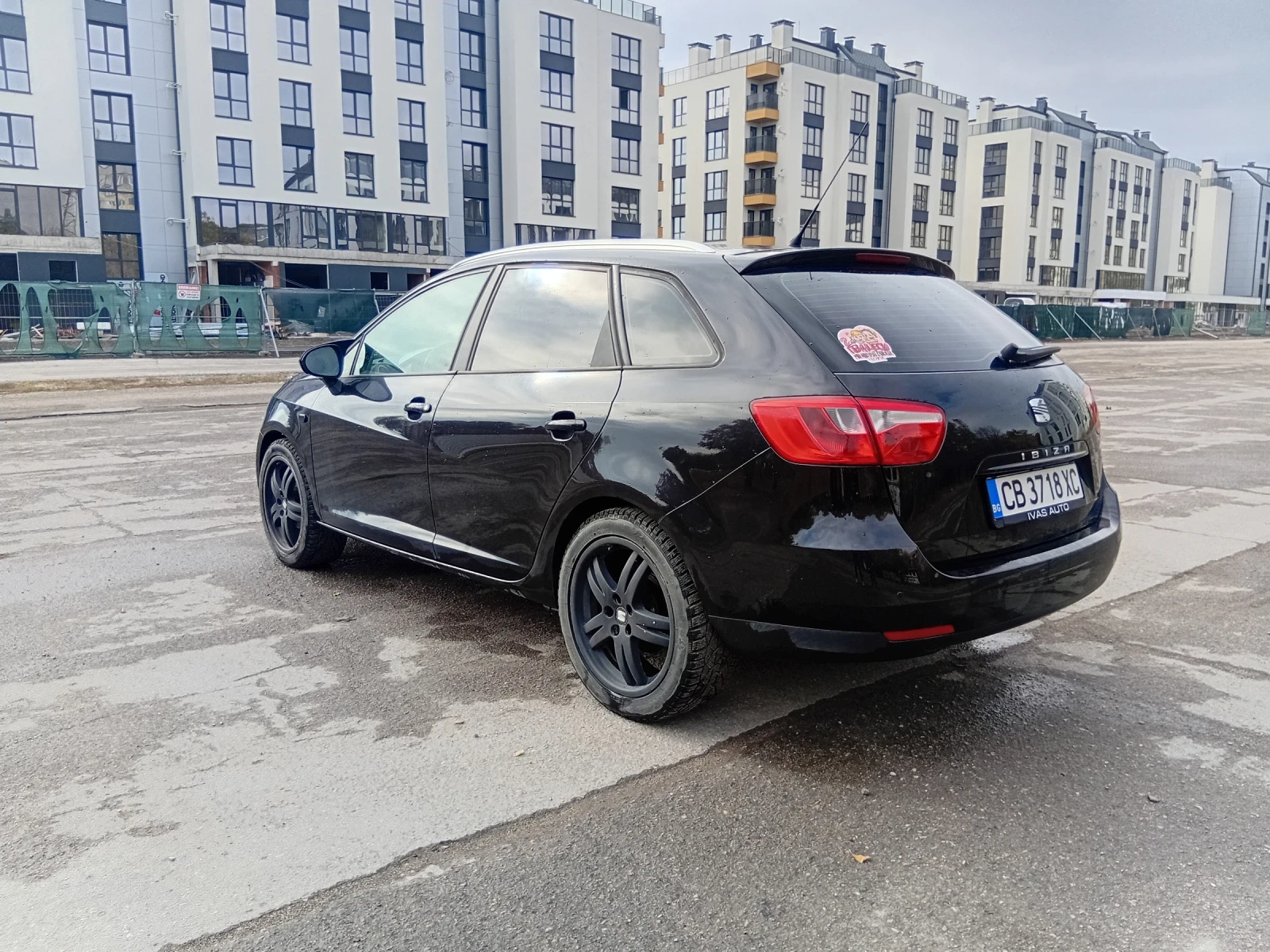Seat Ibiza 1.2 TDI  75 кс., снимка 4 - Автомобили и джипове - 56737730