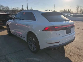 Audi Q8 55TFSI * Progressiv * Без инциденти * CARFAX * , снимка 4