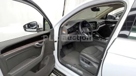 VW Touareg 3.0 TDI 4X4 | DIGITAL| PANO| DIST| CAM | ТЕХНОТЕСТ, снимка 8