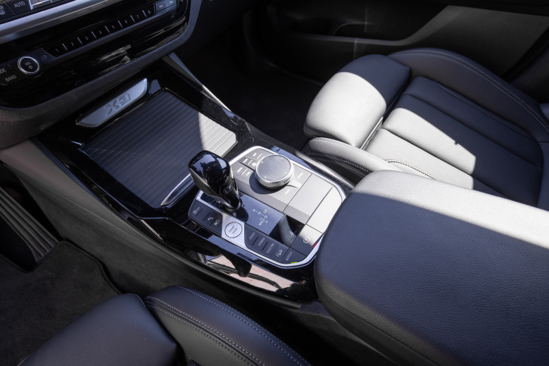 BMW X3  x Drive E plug in hybrid в гаранция, снимка 13 - Автомобили и джипове - 45108098