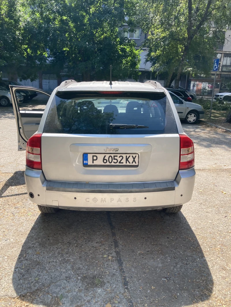 Jeep Compass 2.4i/16v/170hp/4WD/ЕКО-4!, снимка 3 - Автомобили и джипове - 47051555