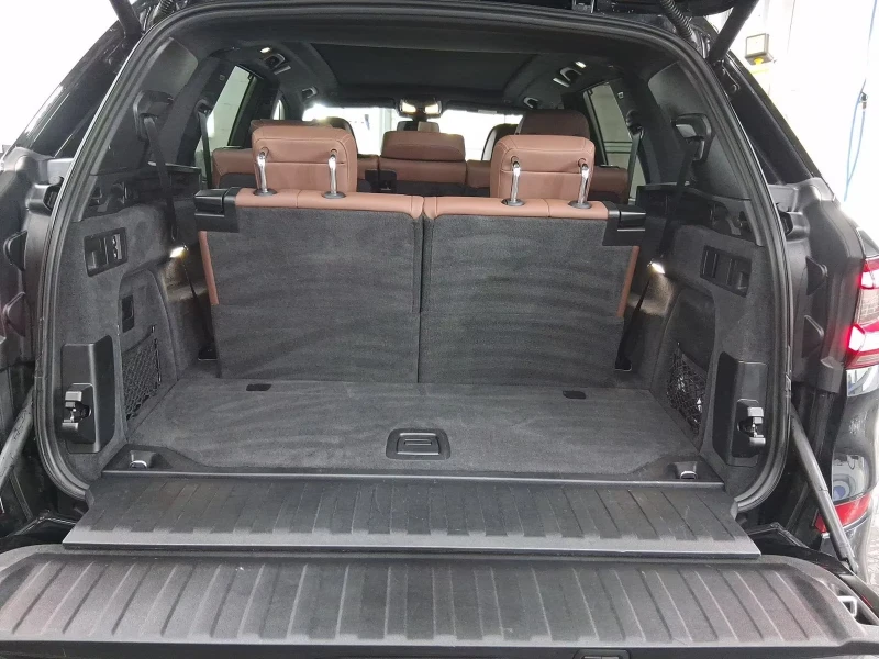 BMW X5 xDRIVE30/286HP/M-SPORT/LASER/HUD/H&K/MASSAGE/837f, снимка 8 - Автомобили и джипове - 52067612