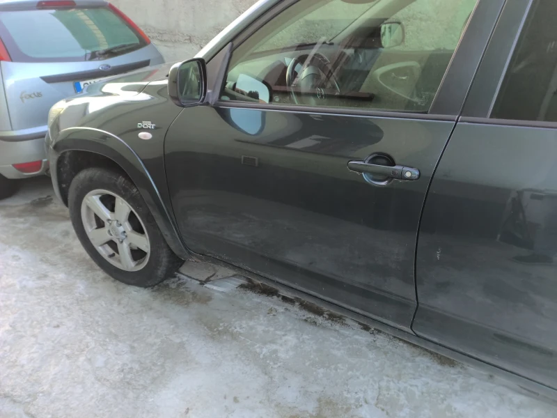 Toyota Rav4, снимка 4 - Автомобили и джипове - 53249771