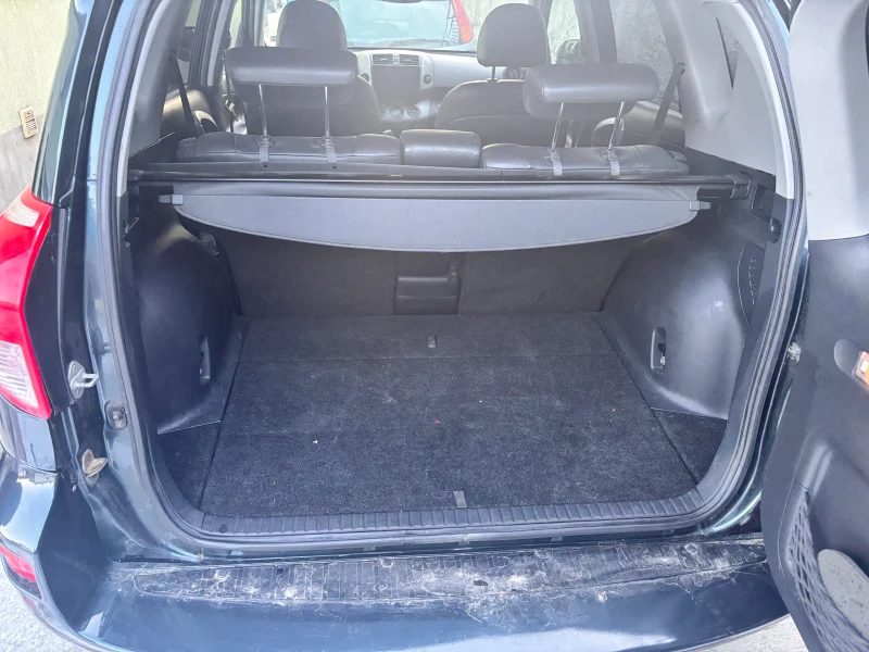 Toyota Rav4, снимка 8 - Автомобили и джипове - 53249771