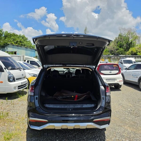 Kia Sportage 2.0 Automatic, снимка 6 - Автомобили и джипове - 55738921
