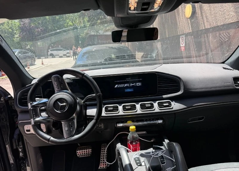 Mercedes-Benz GLE Coupe 63s AMG Coupe 4Matic, снимка 3 - Автомобили и джипове - 55901923