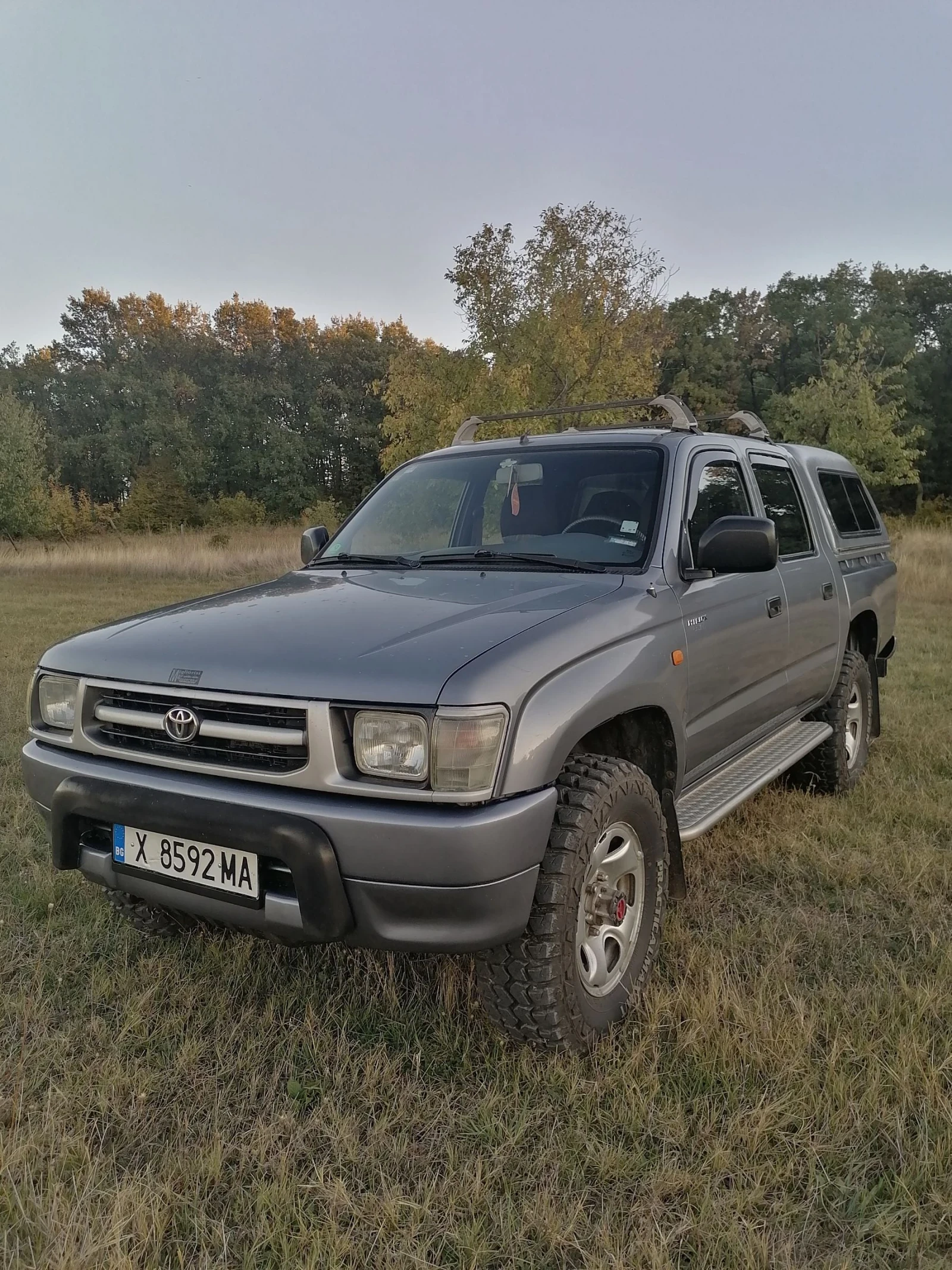 Toyota Hilux 2.4 TD , снимка 1