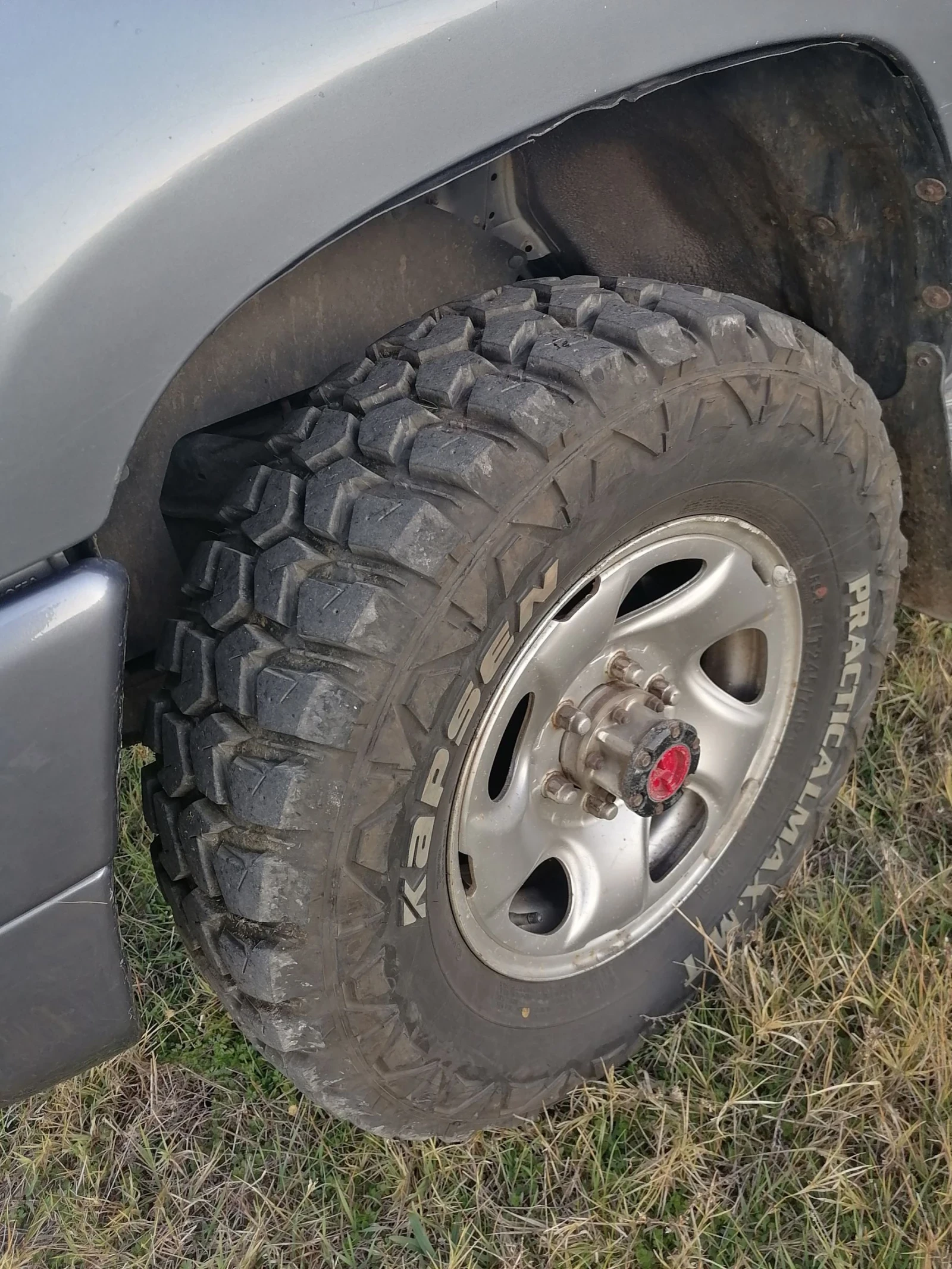 Toyota Hilux 2.4 TD  | Mobile.bg — изображение 15