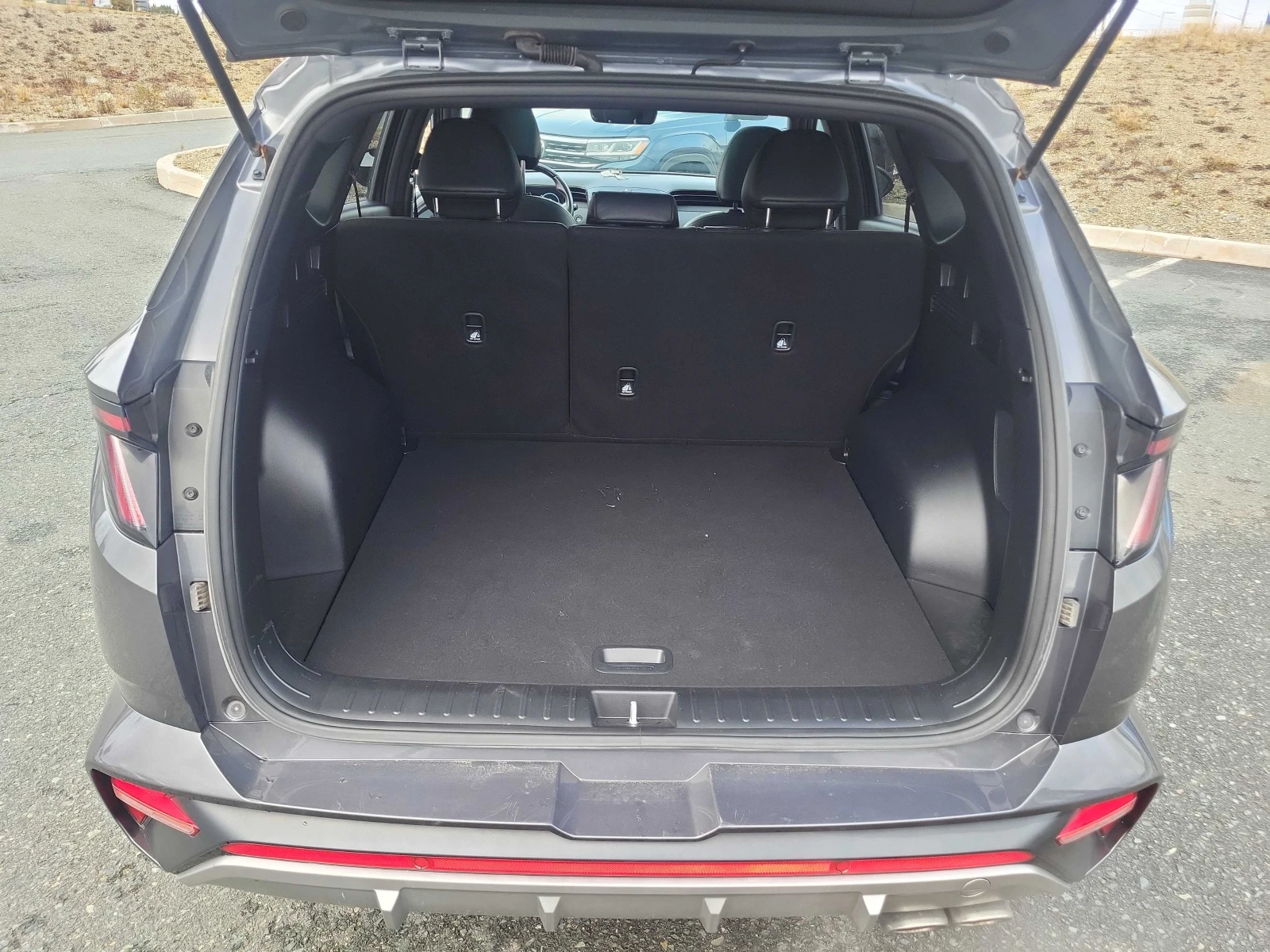 Hyundai Tucson * CARFAX *    | Mobile.bg   11