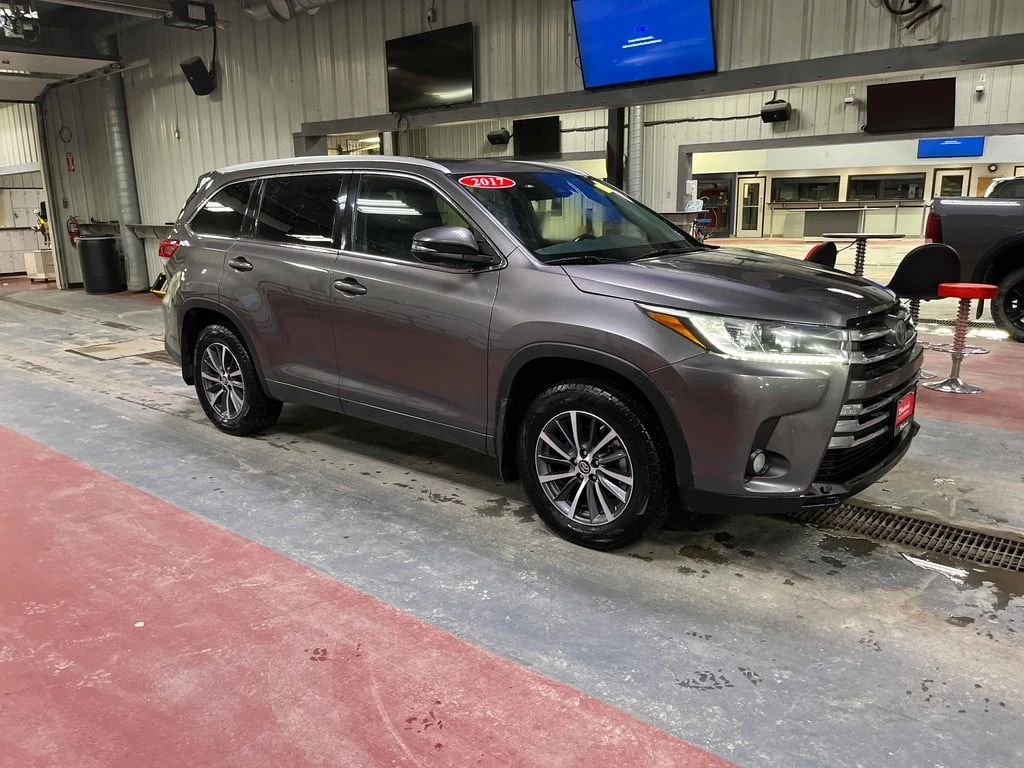 Toyota Highlander * XLE * CARFAX * БЕЗ ПЪРВОНАЧАЛНА ВНОСКА - изображение 3