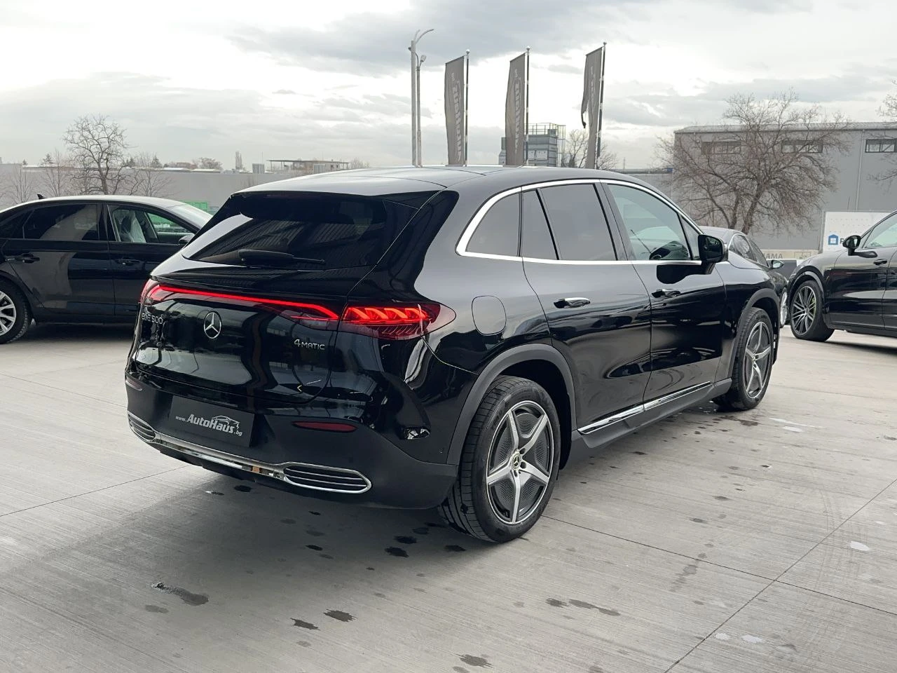 Mercedes-Benz EQE 500 4MATIC AMG, снимка 4 - Автомобили и джипове - 53735427