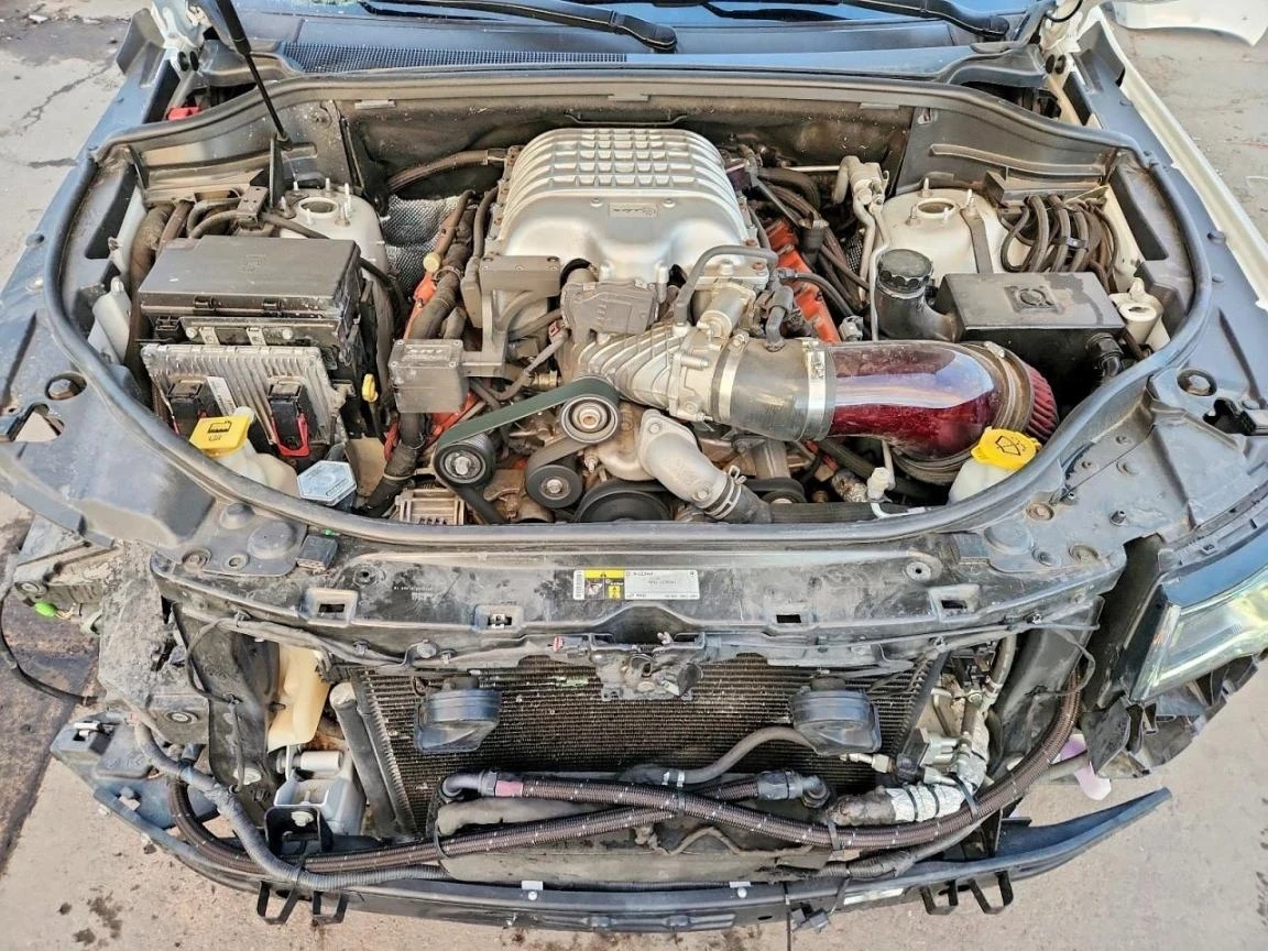 Jeep Grand cherokee, снимка 12 - Автомобили и джипове - 53903246