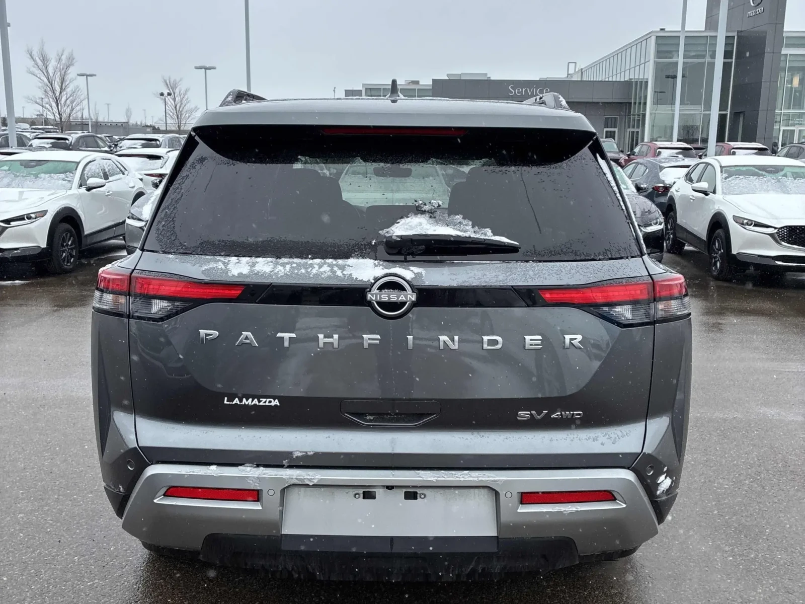 Nissan Pathfinder * * CARFAX * * АВТО КРЕДИТ * * , снимка 5 - Автомобили и джипове - 54209650